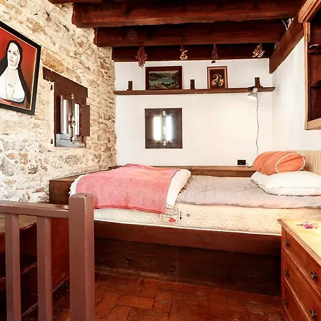 Apartment Torre En Calle San Miguel *